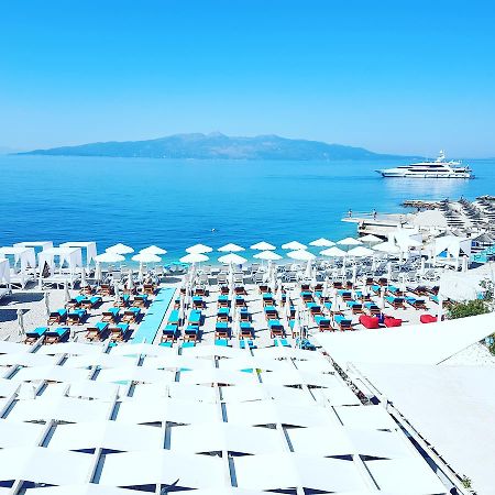 Cocktail & Dreams - Beach Hotel Sarande Exterior photo