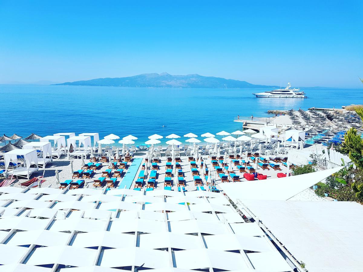 Cocktail & Dreams - Beach Hotel Sarande Exterior photo