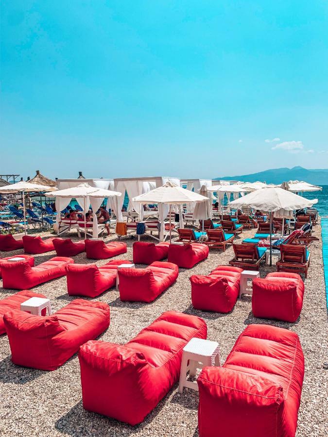 Cocktail & Dreams - Beach Hotel Sarande Exterior photo